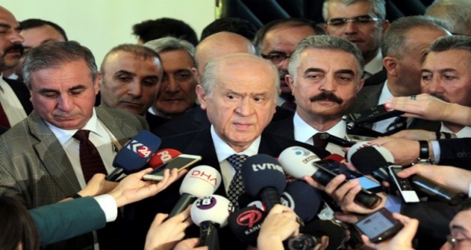 Bahçeli'den Genelkurmay Başkanı Akar'ı eleştirenlere sert cevap