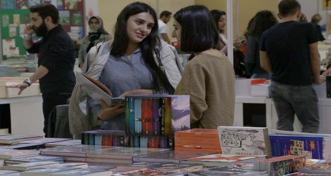 Kayseri kitap fuarı kapılarını açtı