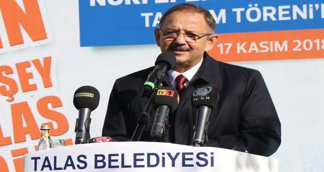 Türk parasını itibarsızlaştırmak için ellerinden geleni yaptılar