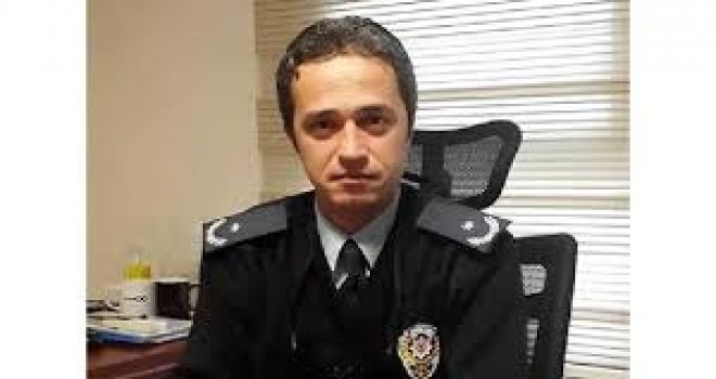 Emniyet amiri makamında intihar etti