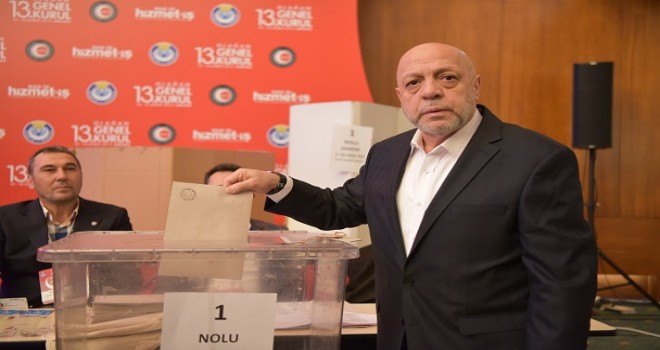 Hizmet-İş'te Mahmut Arslan güven tazeledi...