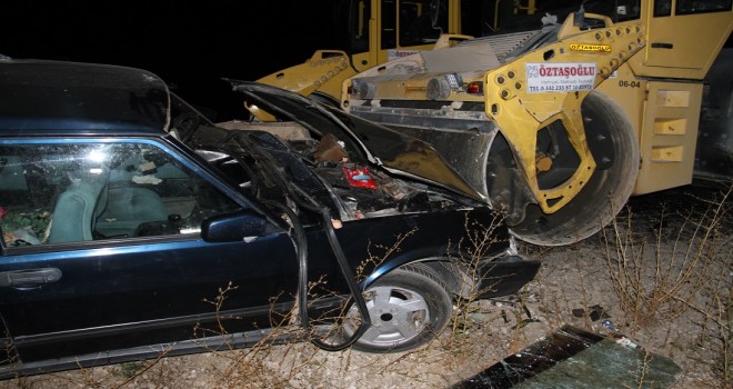 Park halindeki silindire çarptı...