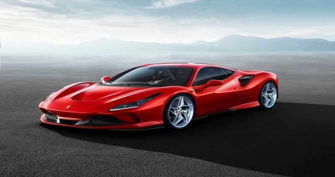 Ferrari’den 720 HP’lik F8 Tributo sürprizi