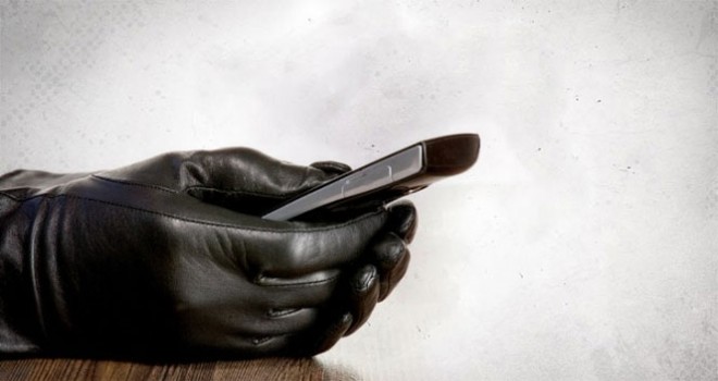 Arkadaştan dost kazığı