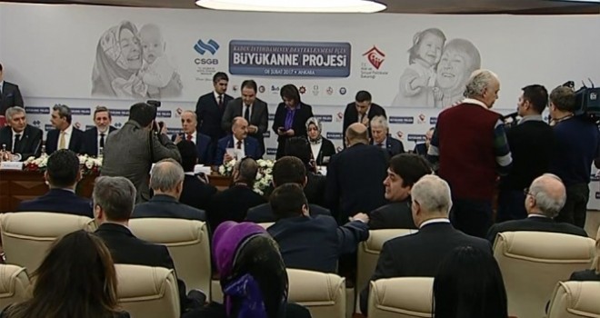 İmzalar atıldı: İşte babaanneye verilecek ’torun’ maaşı