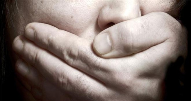 Türkçe öğretmeninin 12 öğrenciyi taviz etti iddiası