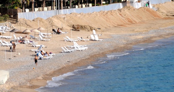 Turizm gelirlerinde sert düşüş