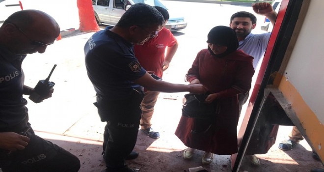 404 küçük altın,6 burma bilezik, 2 bin TL para...