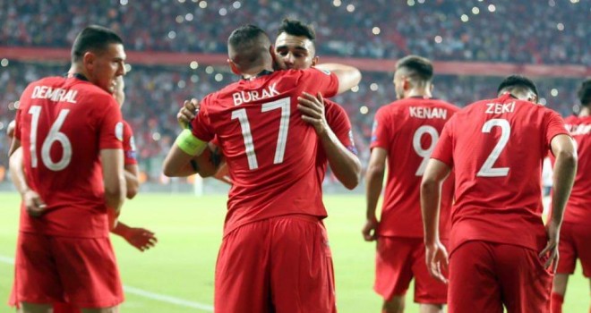 Fransa'yı sahadan sildik... 2-0