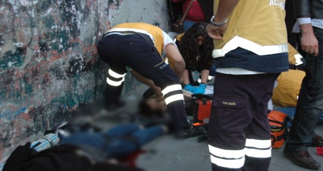 Önce kız arkadaşını ardından kendini vurdu