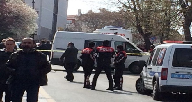 Başkentte silahlı saldırı 1'i polis, 2 yaralı