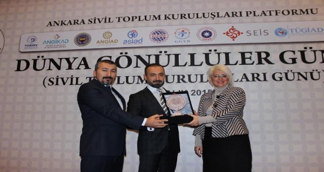 Ahmet Soylu'ya hizmet ödülü