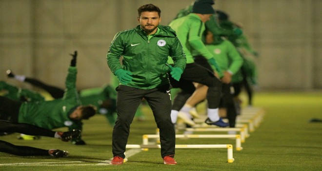 Atiker Konyaspor Galatasaray'a bileniyor...