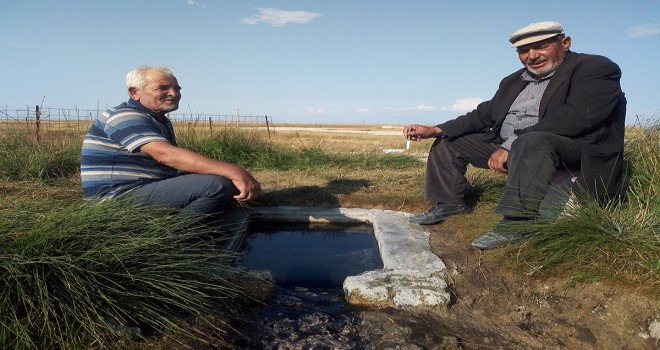 Tuz Gölü kıyısındaki tatlı su kaynağı