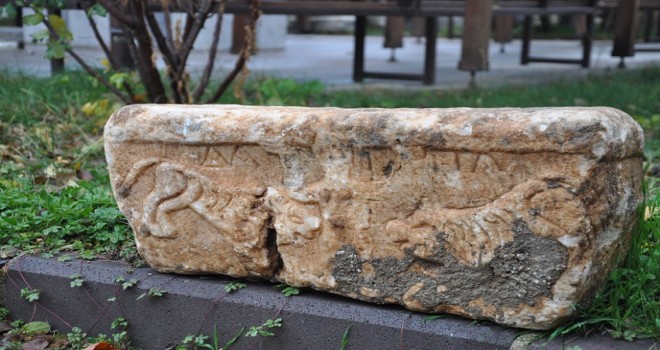 İnşaat kazısında bulundu