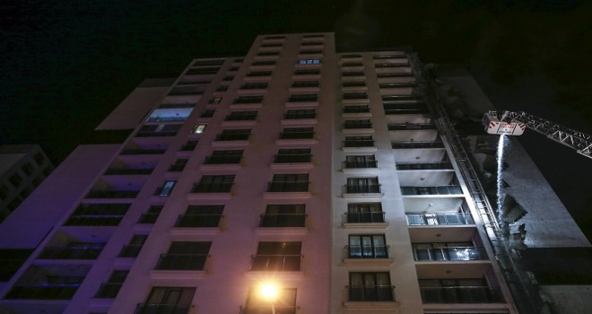 Ankara'da 16 katlı binada yangın çıktı...