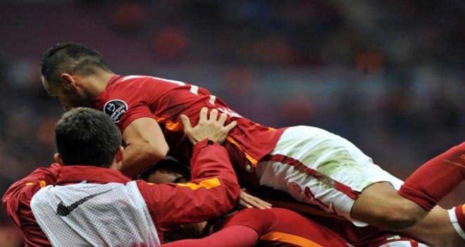 Galatasaray, Akhisar belediyespor karşısında dik durdu