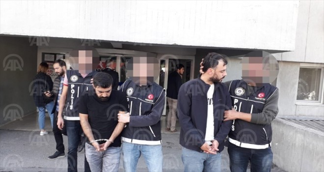 Uyuşturucu hapları stepne içerisine saklamışlar...