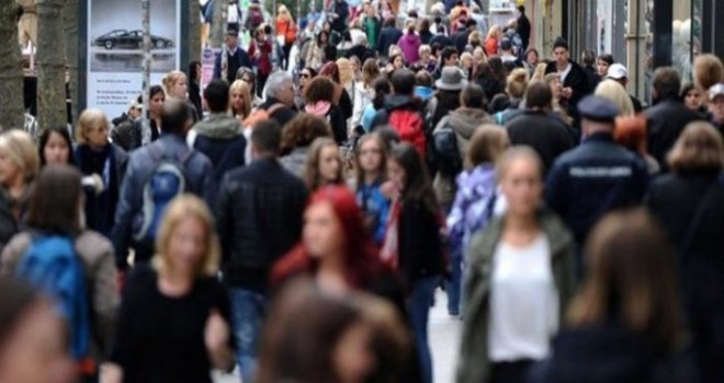 Bakan Koca: Genç nüfus için yeni tedbir önerilerini Cumhurbaşkanına sunduk