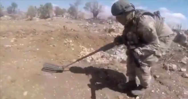 Pençe 3 harekatında tuzaklanmış patlayıcılar ele geçirildi...