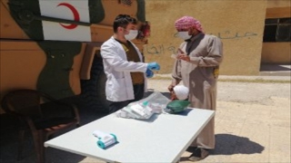 Mehmetçik, Barış Pınarı bölgesindeki yardım faaliyetlerini sürdürüyor