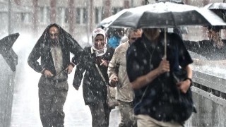 İstanbul ve Ankara'ya hafta sonu yağış geliyor...